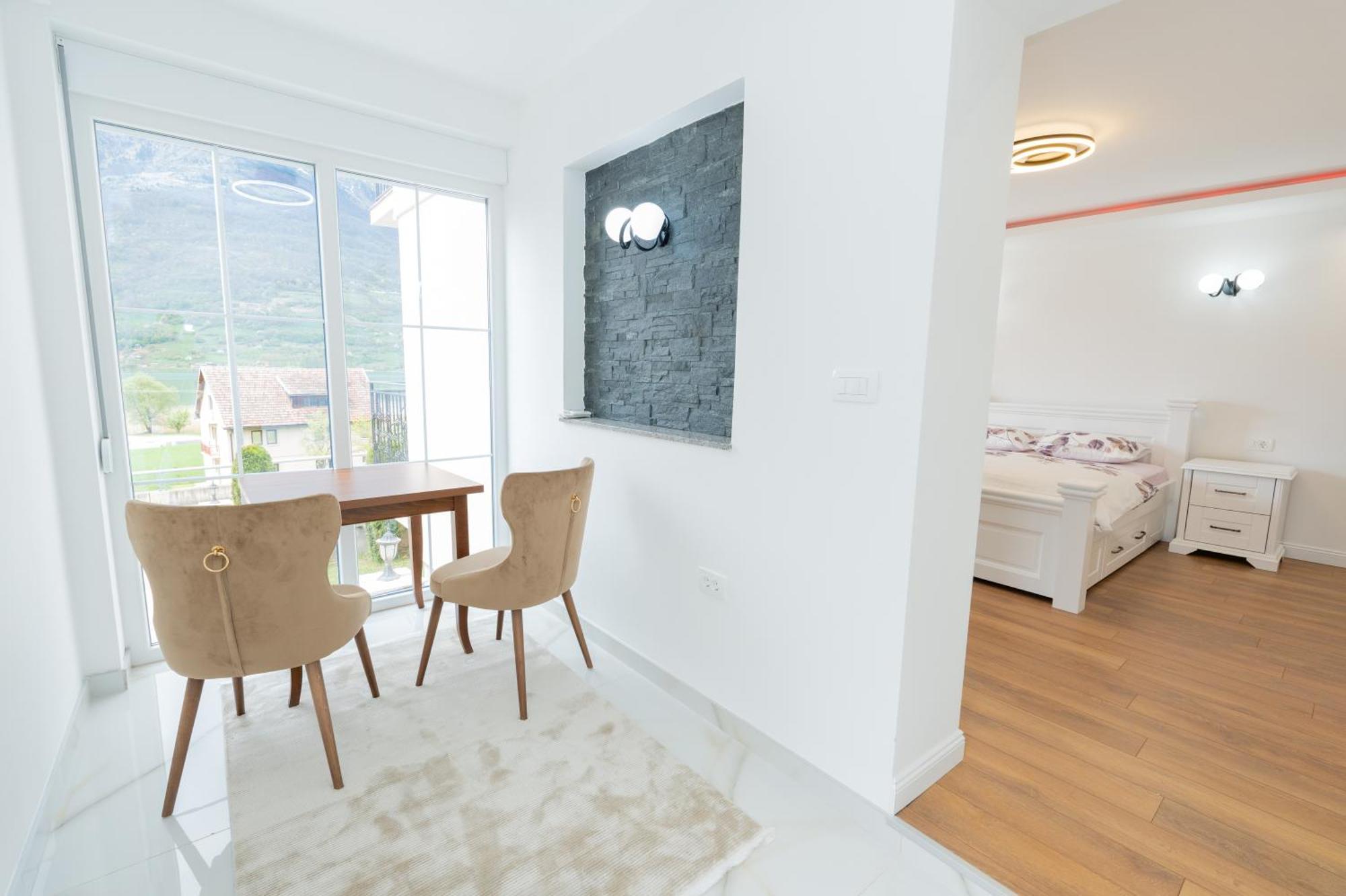 Ema Apartments Plav Bagian luar foto